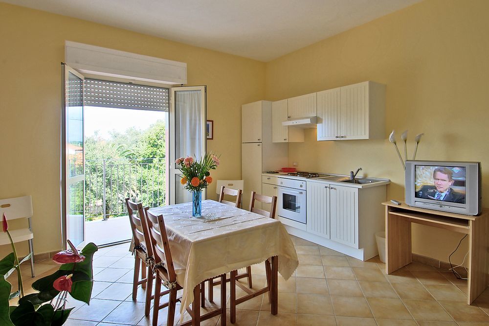 Hotel Happy Marina di Pietrasanta Extérieur photo